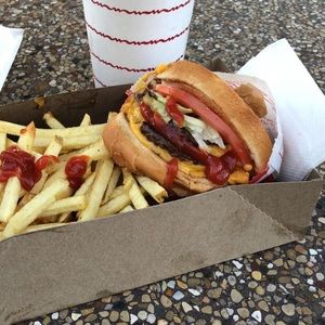 Meet your Posher, Gilbert